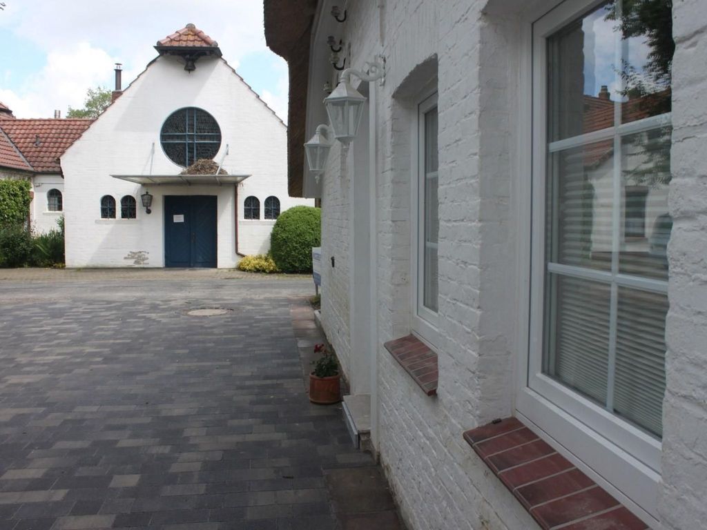 in Stollhamm mit Großem Garten