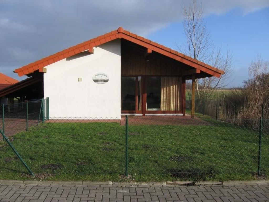 in Eckwarden mit Terrasse