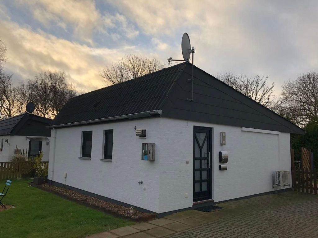 E13 Ferienhaus mit Garten, Terrasse und Deichbli