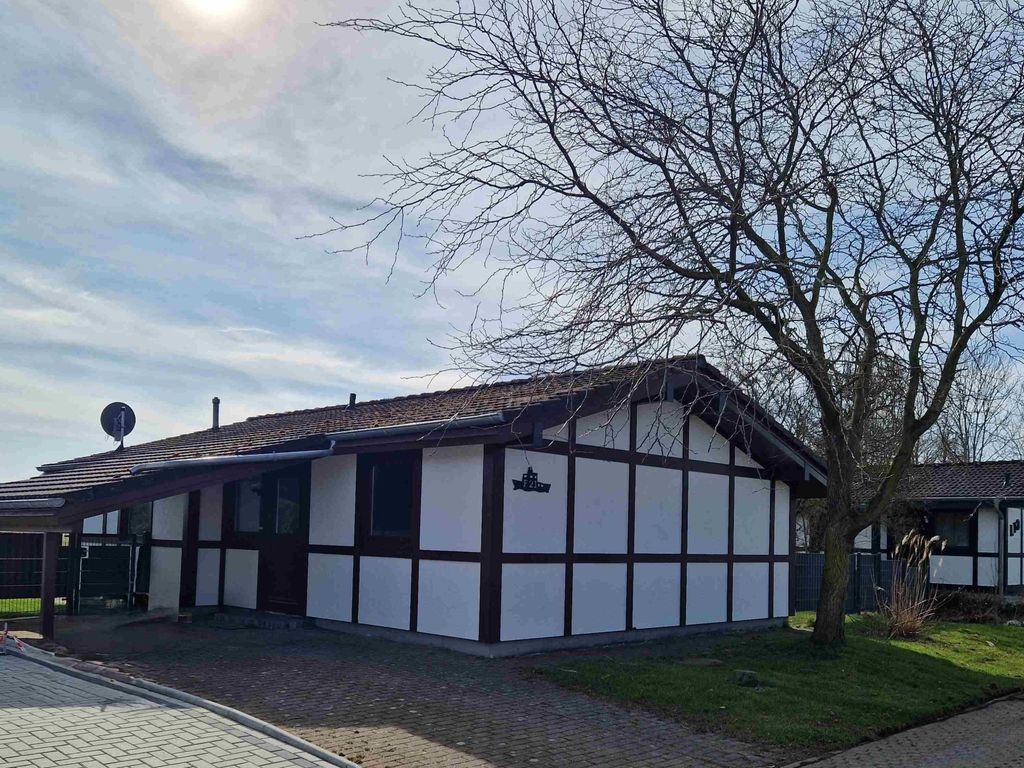 Haus F 21, Randlage mit Wiesenweitblick eingezäu