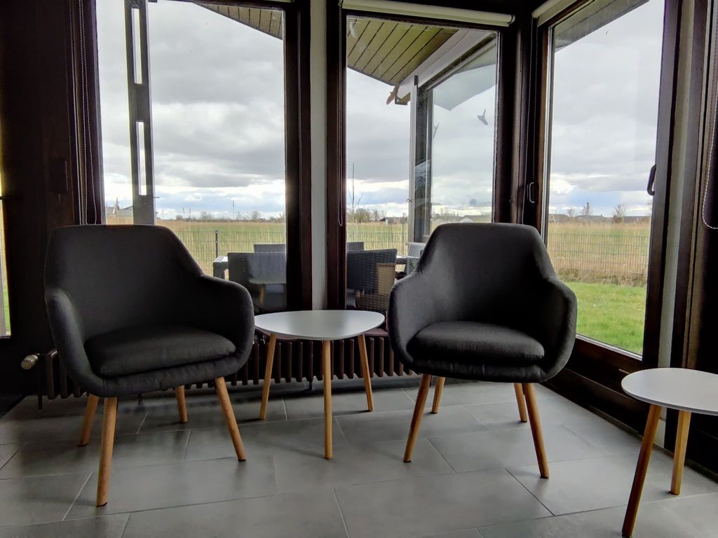 Haus F 21, Randlage mit Wiesenweitblick eingezäu
