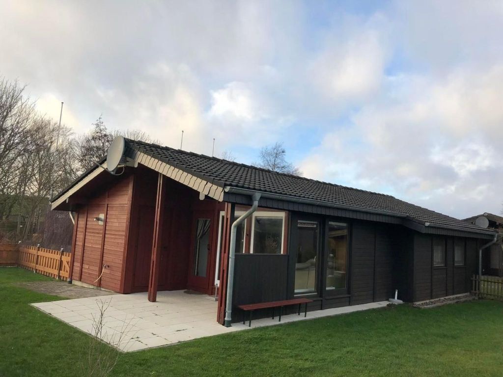 D15 Holzhaus im Feriendorf Eckwarderhörne