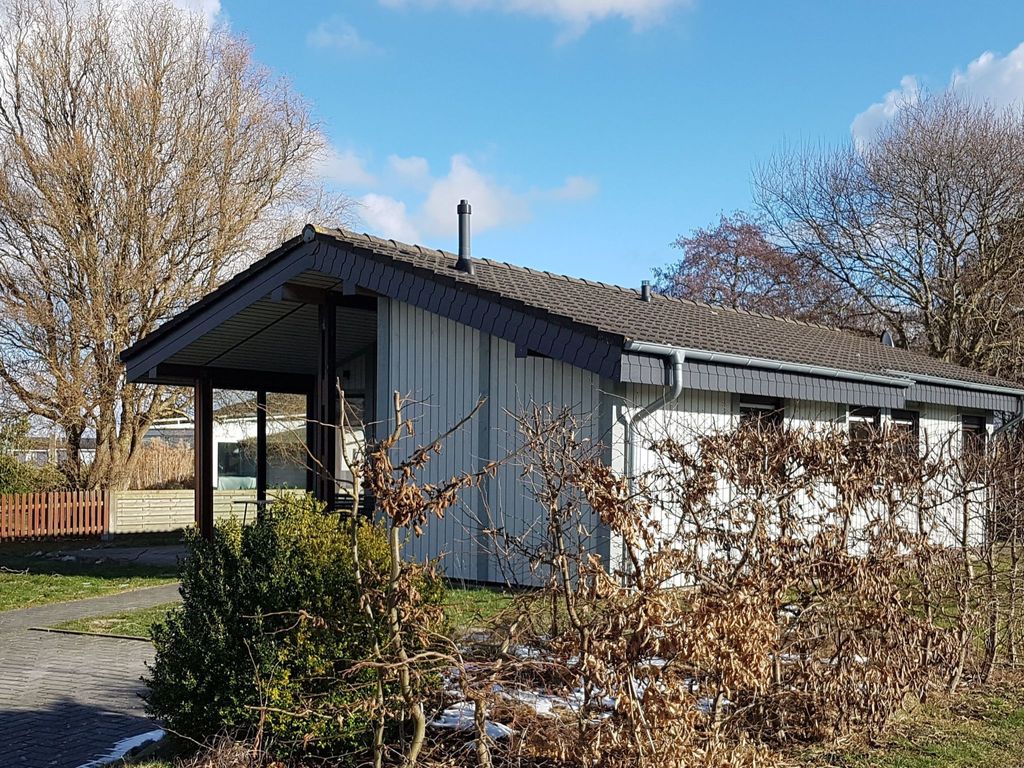 Freistehendes Ferienhaus in 2.Reihe am See