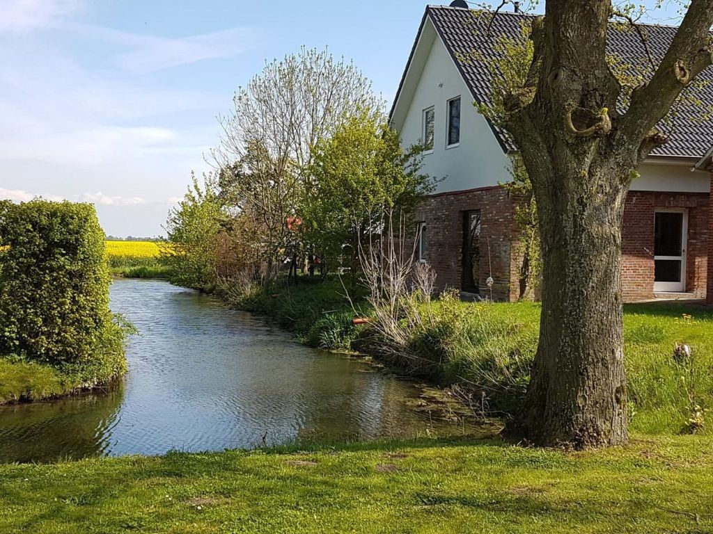 in Landschaftspolder mit Großem Garten