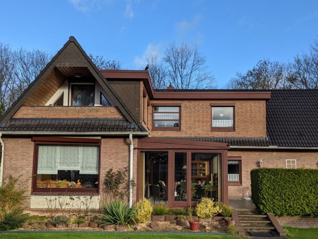 Deichnähe in Wilhlelmshaven-Voslapp