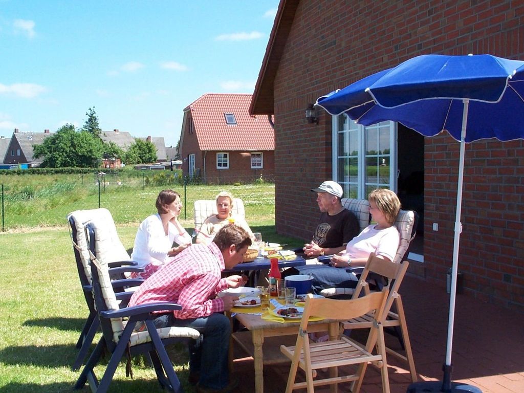 in Grimersum mit Schöner Terrasse