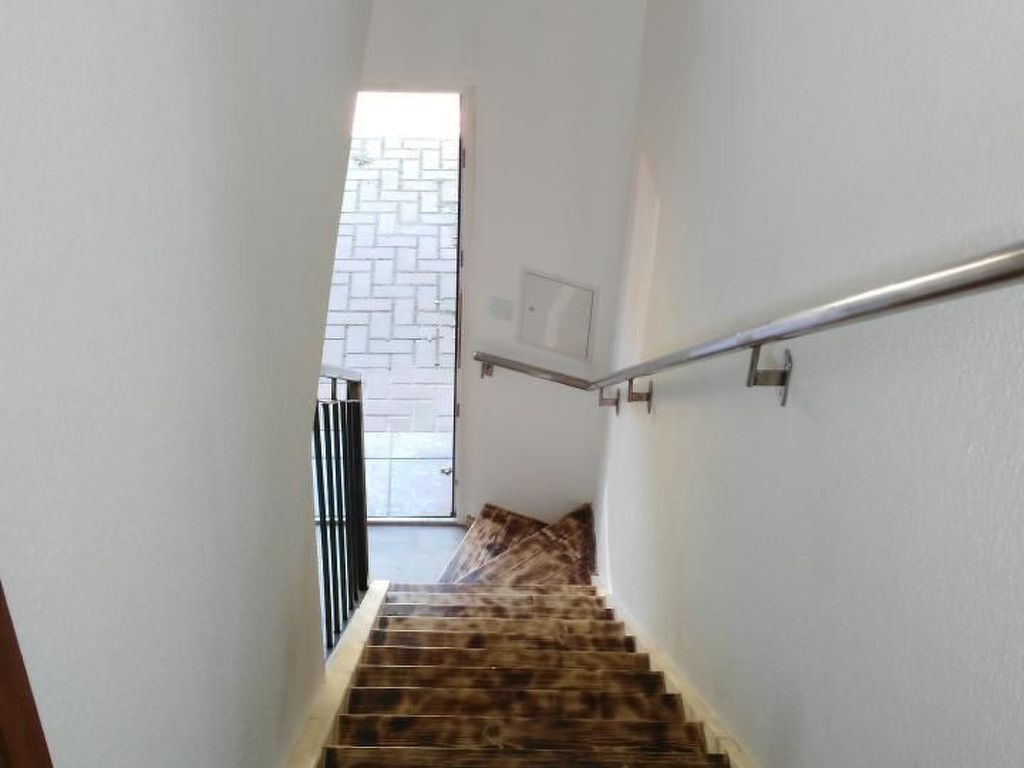 Haus am Wasser in Emden