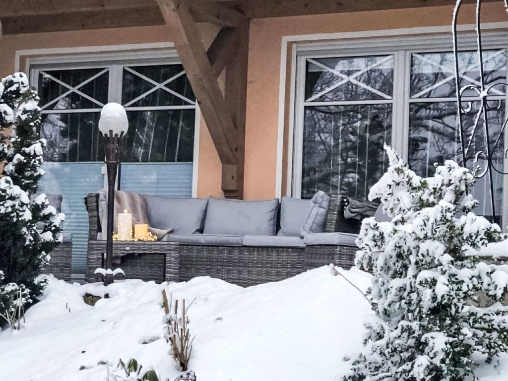 Großzügige Ferienwohnung mit Balkon