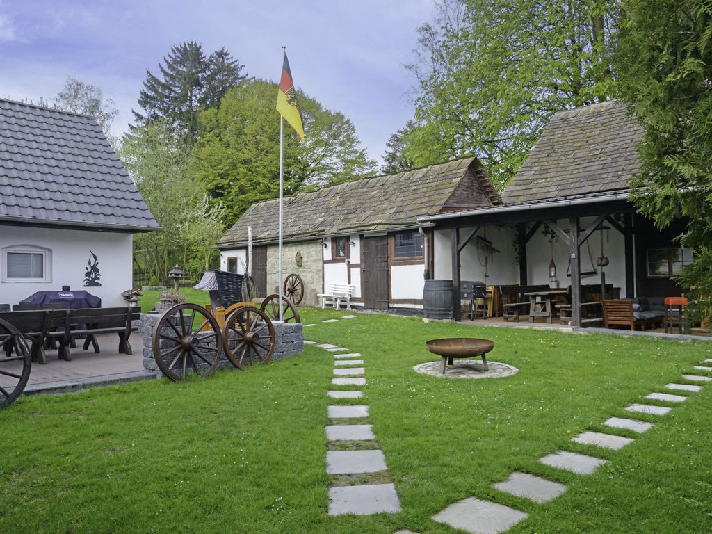 Lounge an der Kirche