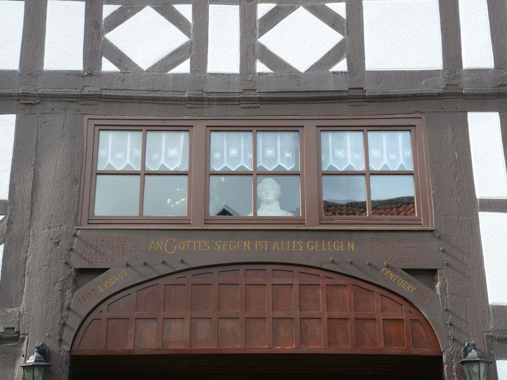 Lounge an der Kirche