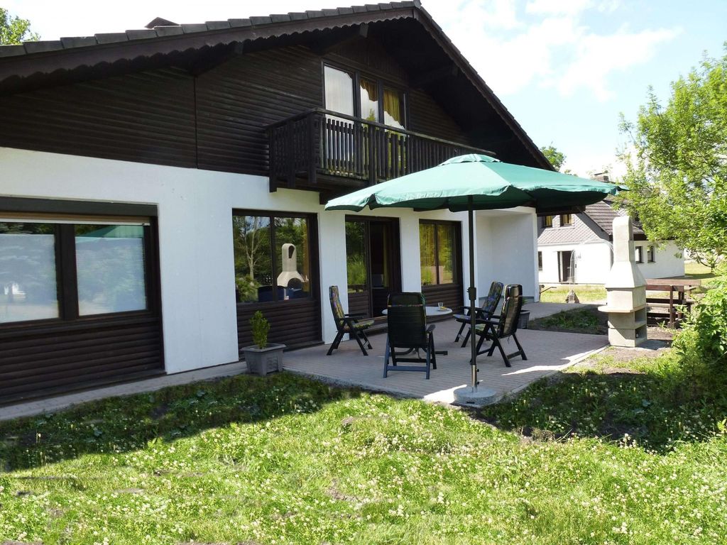 in Feriendorf Silbersee mit Garten