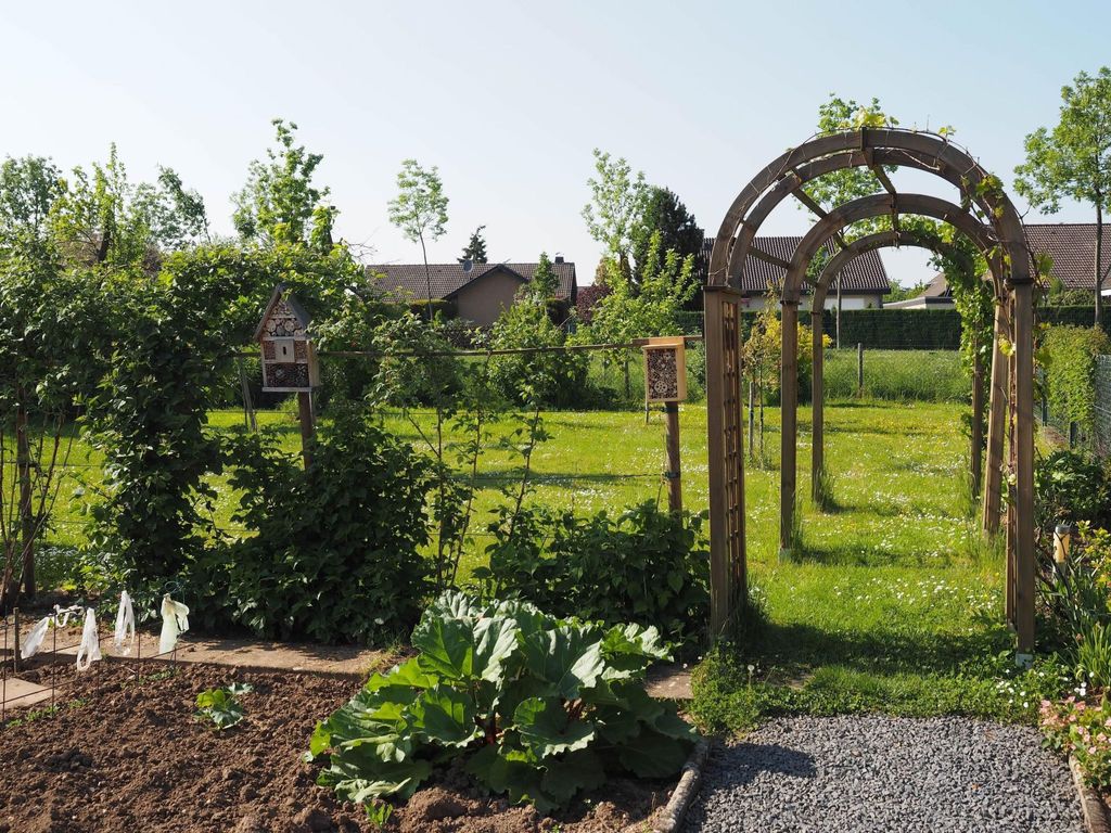 Hochwertige Ferienwohnung mit Terrasse und Garten