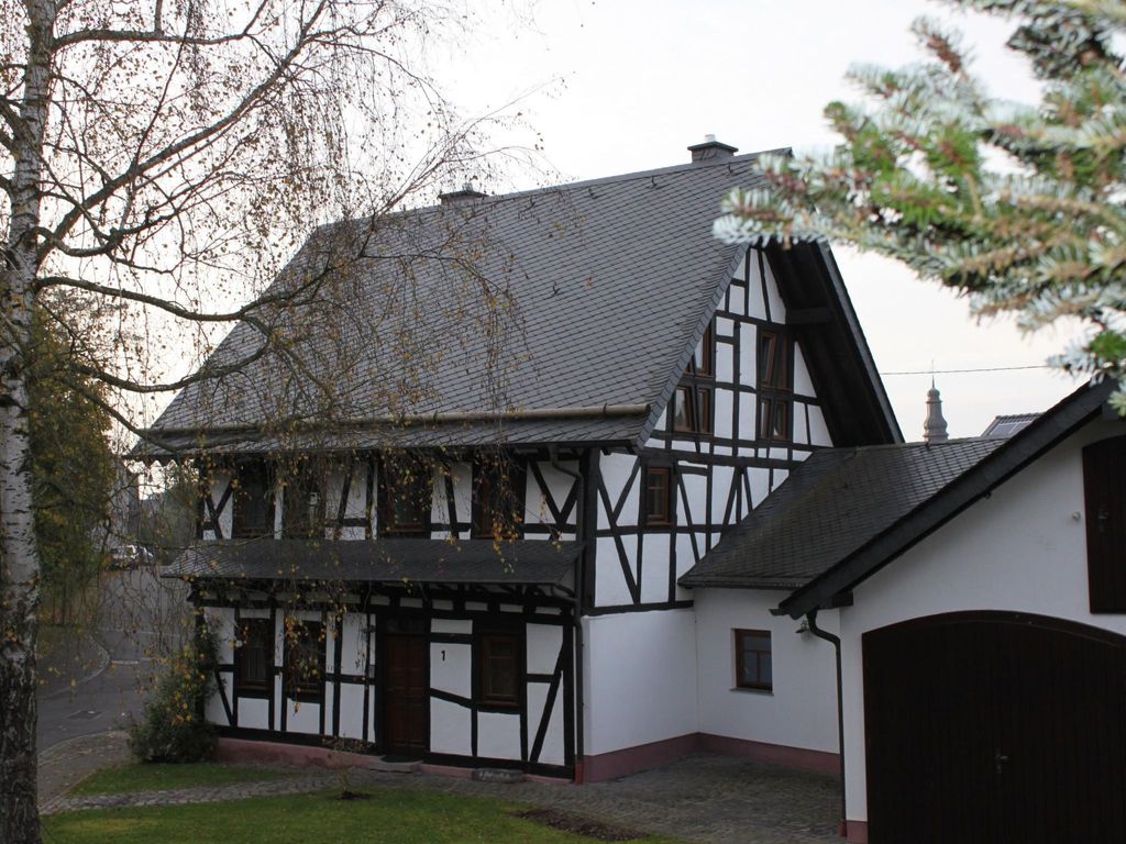 Romantisches Fachwerkhaus zwischen Rhein und Mosel