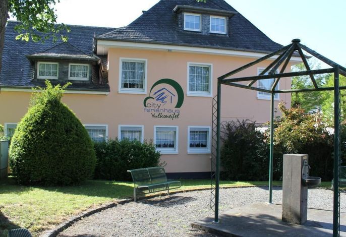 Schöne Ferienwohnung in Daun mit Garten