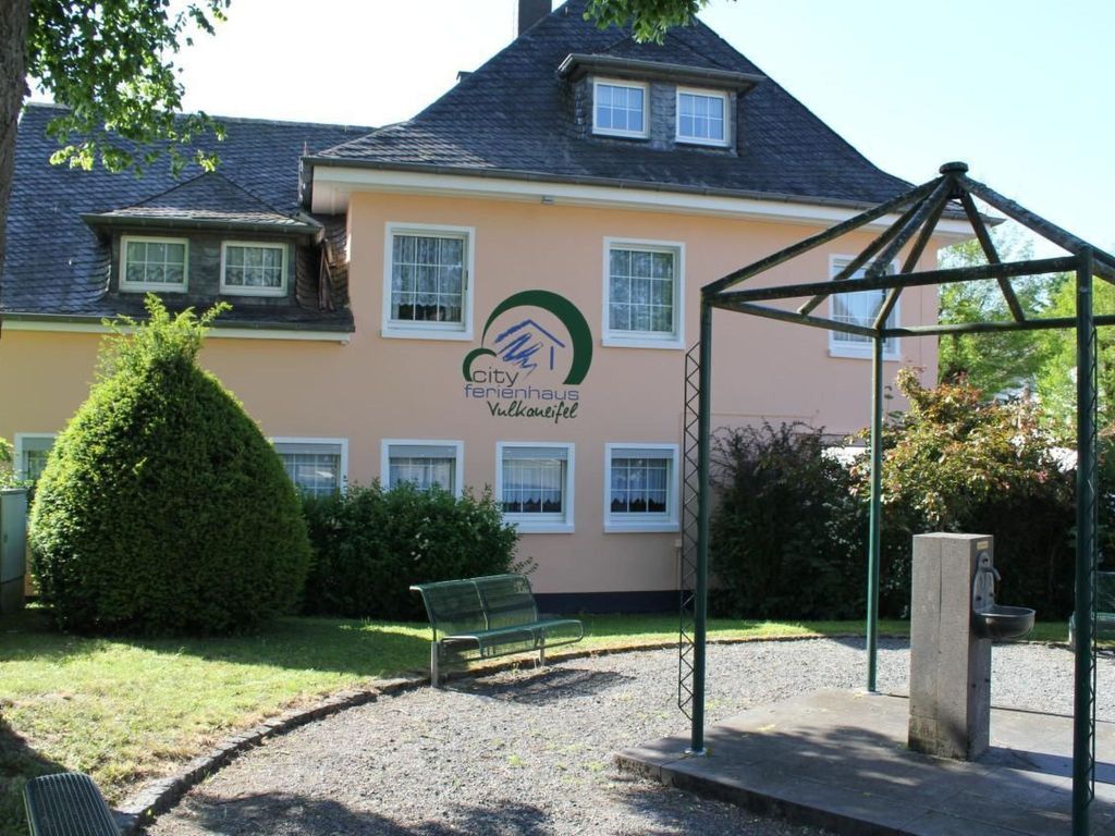 Schöne Ferienwohnung in Daun mit Garten