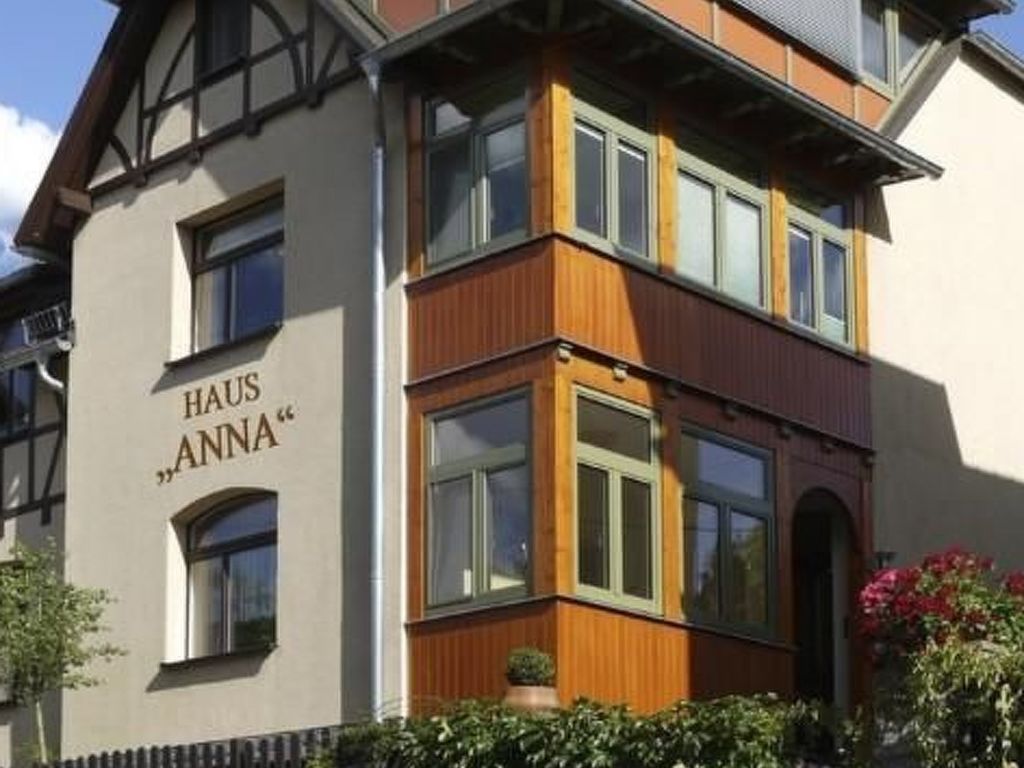 Große Ferienwohnung mit privater Terrasse