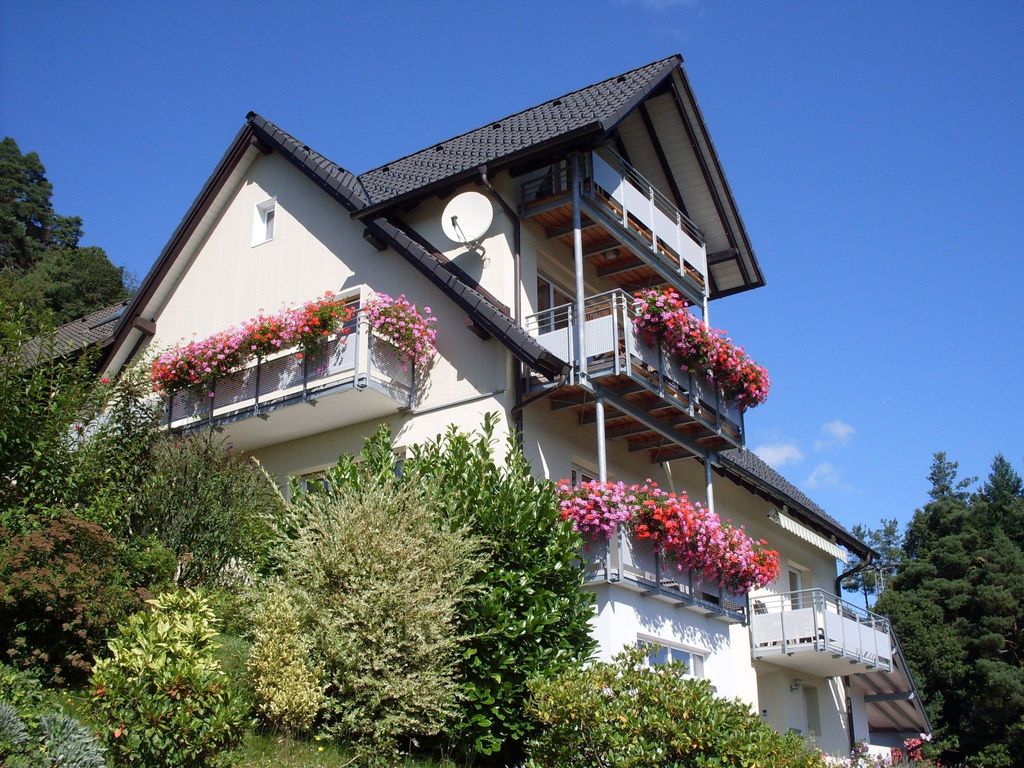 Am Keschtewaeldele