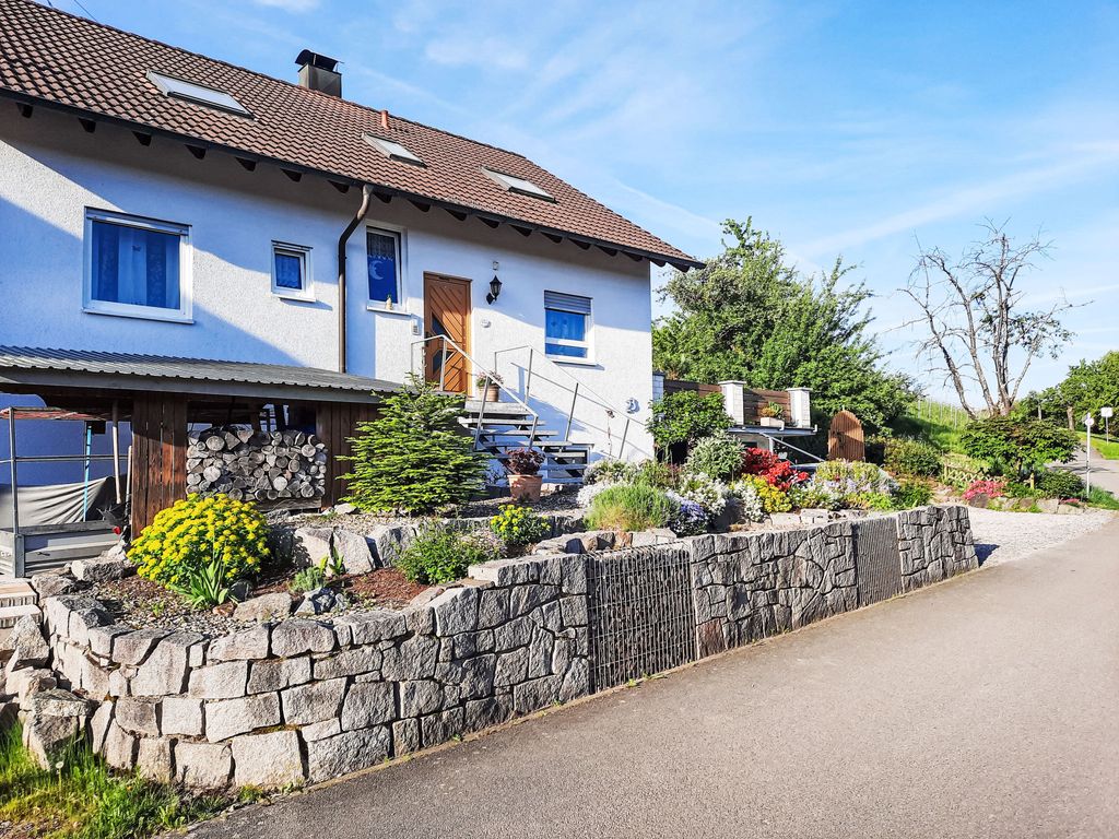 im Haus Hurst im goldenen Weindorf