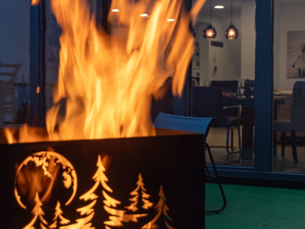 FeWo mit Whirlpool und Fass-Sauna im Schwarzwald