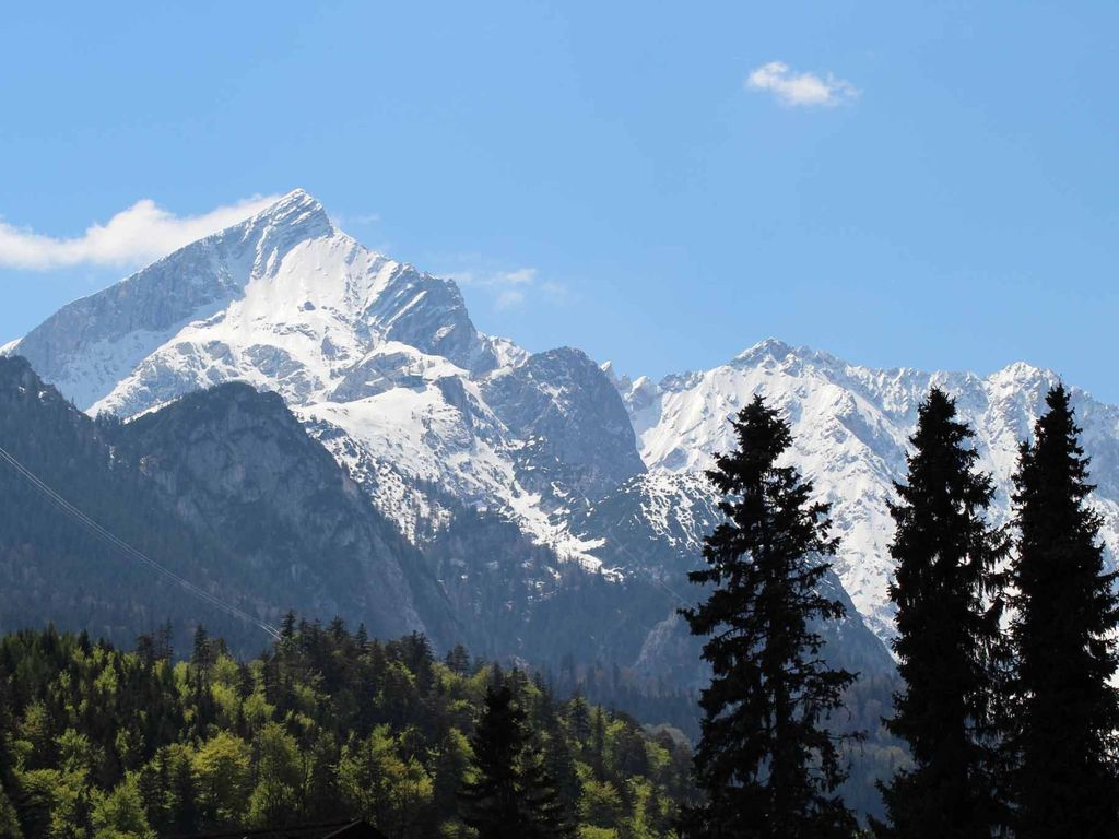 Wohnung in Garmisch-Partenkirchen mit Terrasse