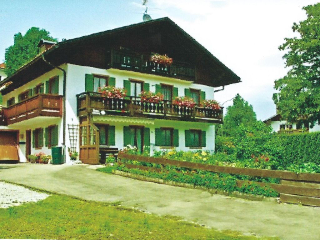 Dachgeschosswohnung mit toller Aussicht vom Balkon