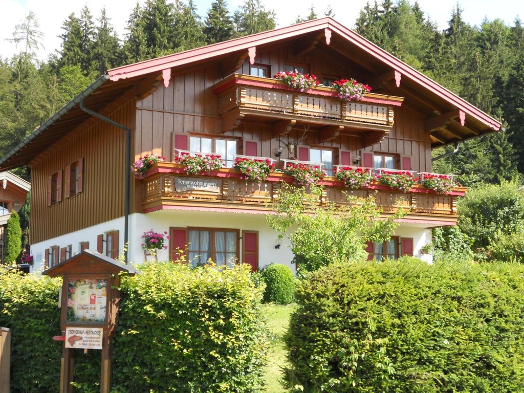Komfortable Ferienwohnung mit herrlichem Bergblick