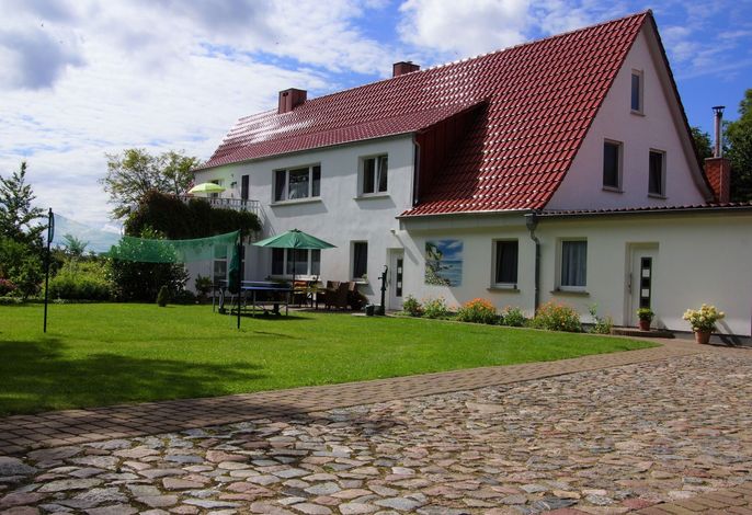 Schöne Wohnung bei Bergen auf Rügen – Foto 1