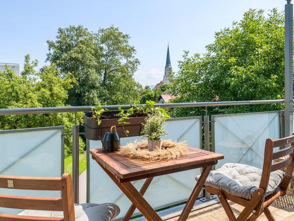 2og Links helle 70m 2-Zimmer Wohnung nähe Salzburg