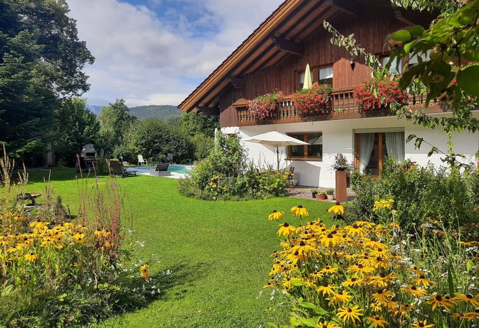 in Bayerisch Eisenstein mit Garten – Foto 2