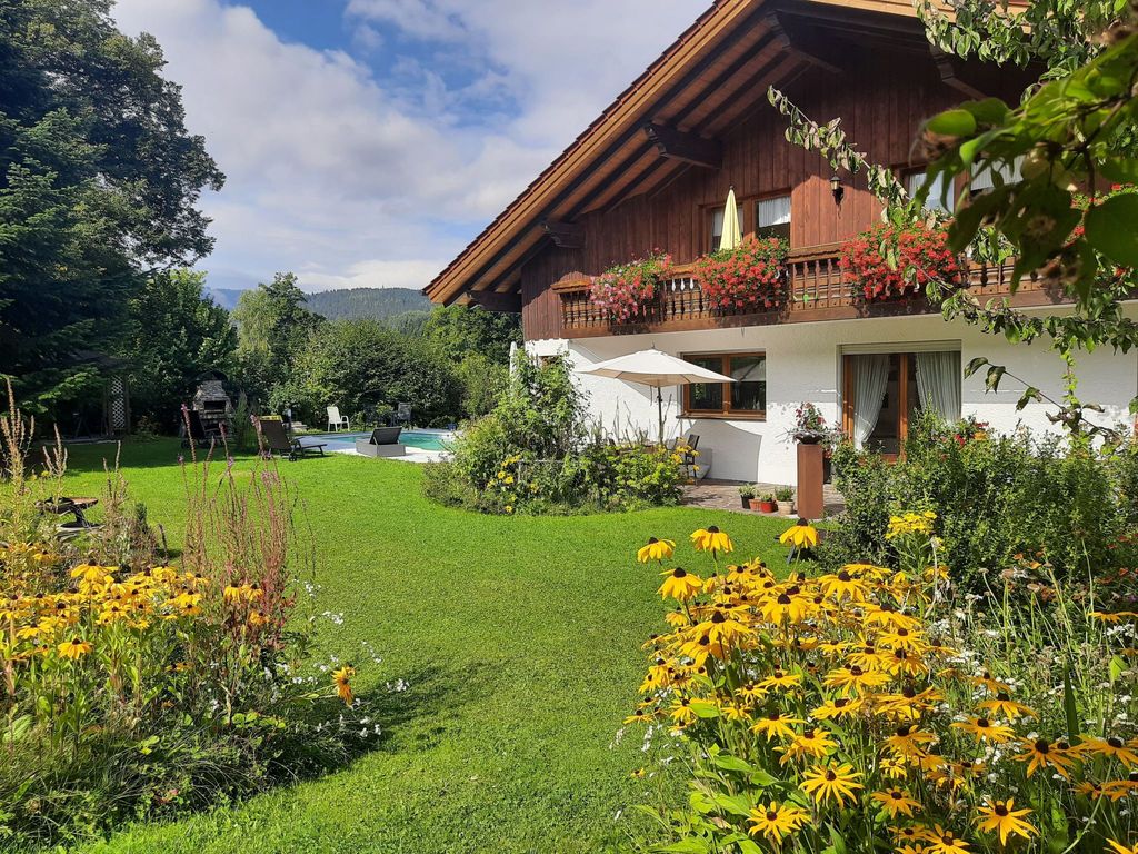 in Bayerisch Eisenstein mit Garten