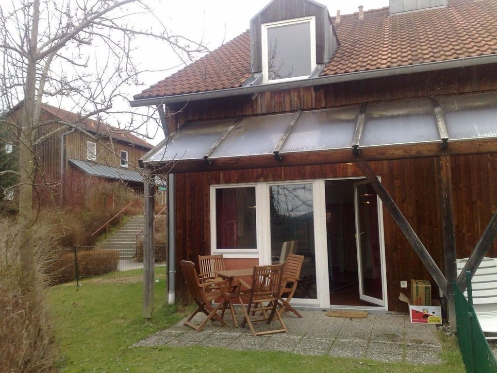 Charmantes Ferienhaus in Zandt mit Garten