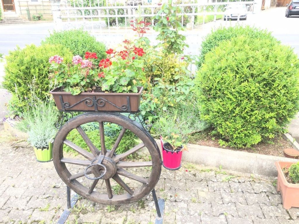 Große Ferienwohnung in Gosberg mit Terrasse, Garten und Grill