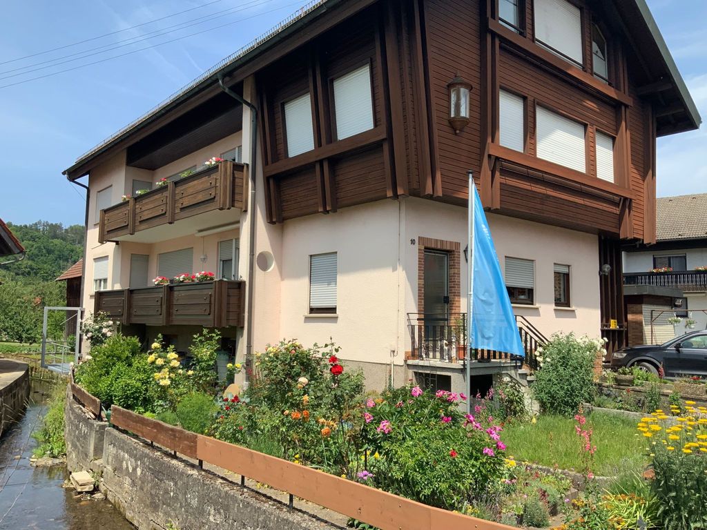 Freistehendes Ferienhaus mit Südbalkon