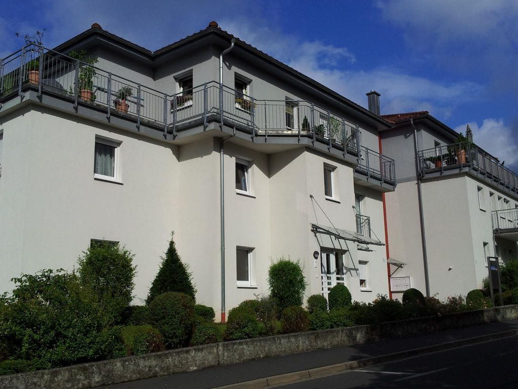 Große Wohnung mit Balkon in Bad Kissingen