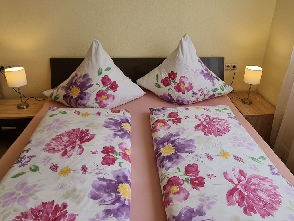 Doppelappartement mit Garten