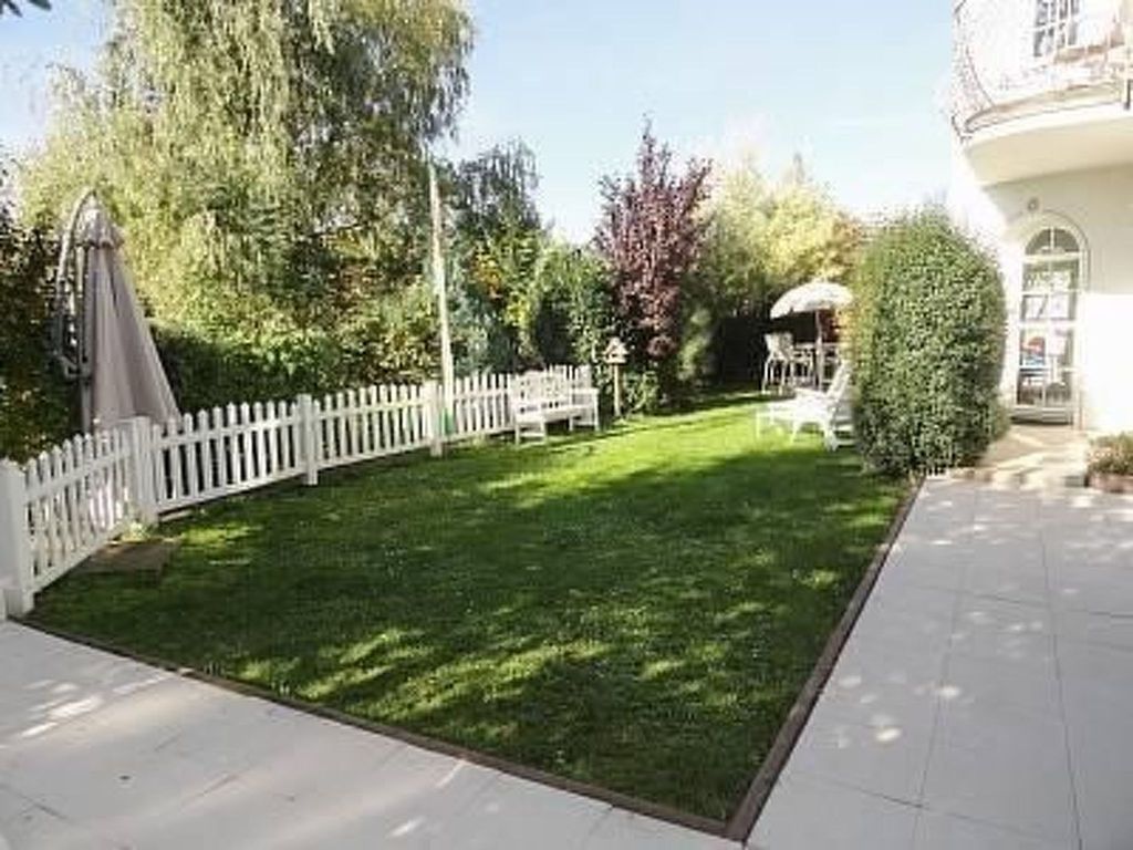 Wohnung mit Gartenzugang und Blick