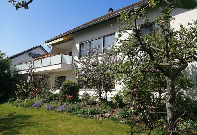 Große Ferienwohnung in Sinbronn mit Garten
