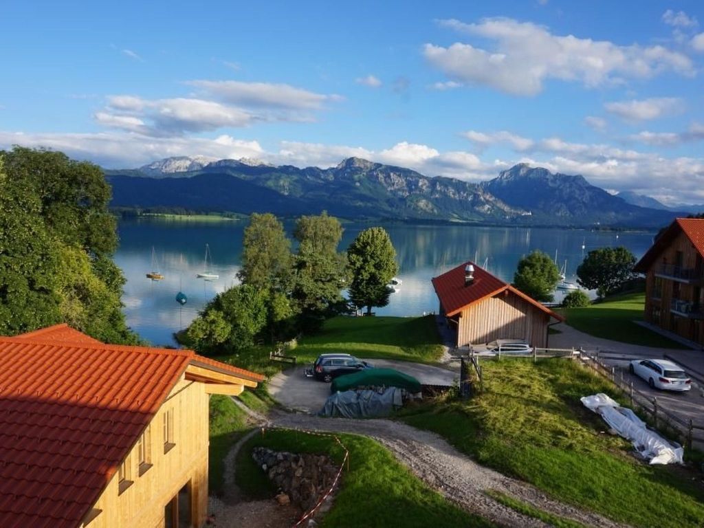 Landgut mit Blick auf das Wasser