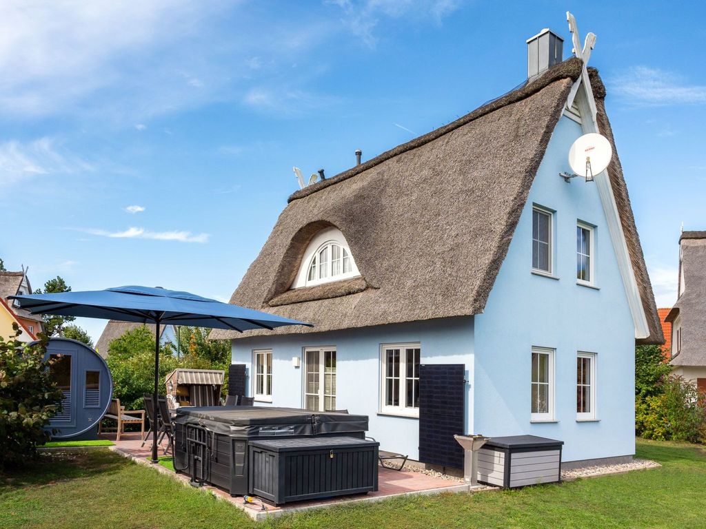 Urlaub im Reethaus Delphin mit Whirlpool und Sauna