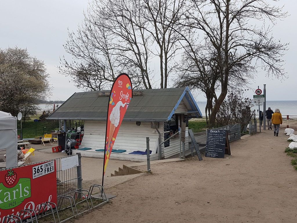Gemütliches Schwedenhäuschen mit Terrasse