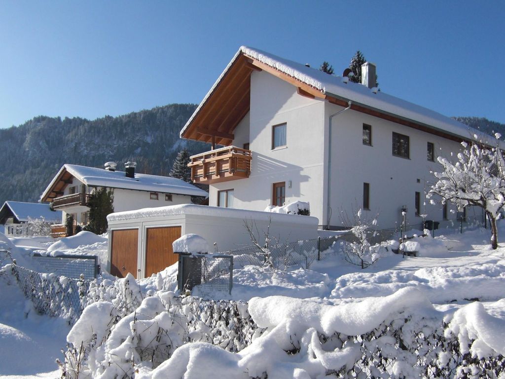 am Rosengarten