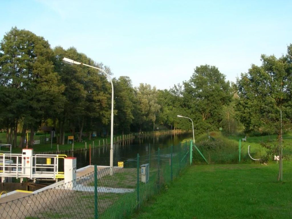 Wasserschleuse in Wesenberg-Strasen