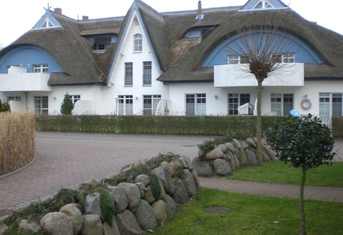 Helle Ferienwohnung mit Wellnesslandschaft – Foto 1
