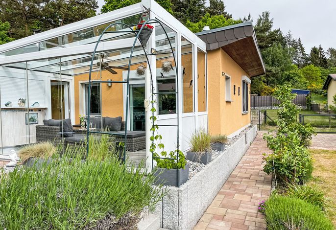 Zum Sonnenhügel – Foto 1