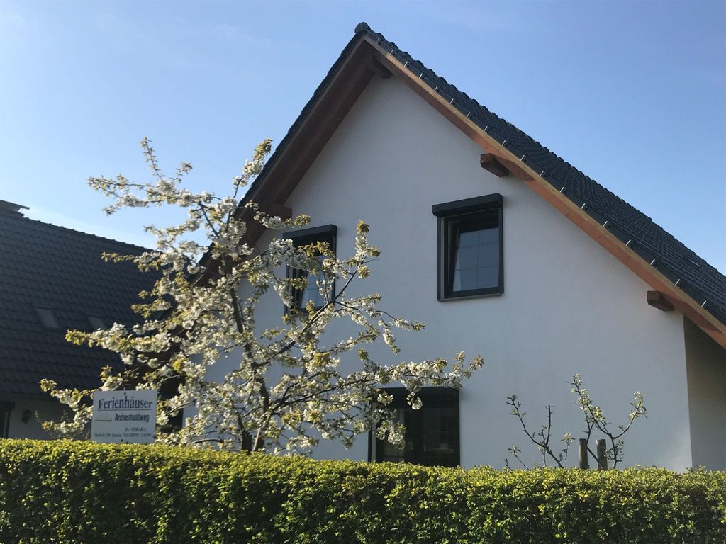 Archenholdweg 1