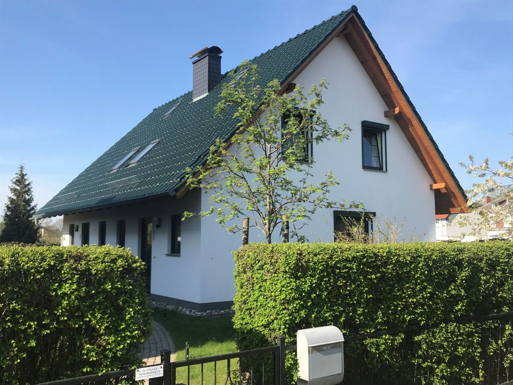Archenholdweg 1