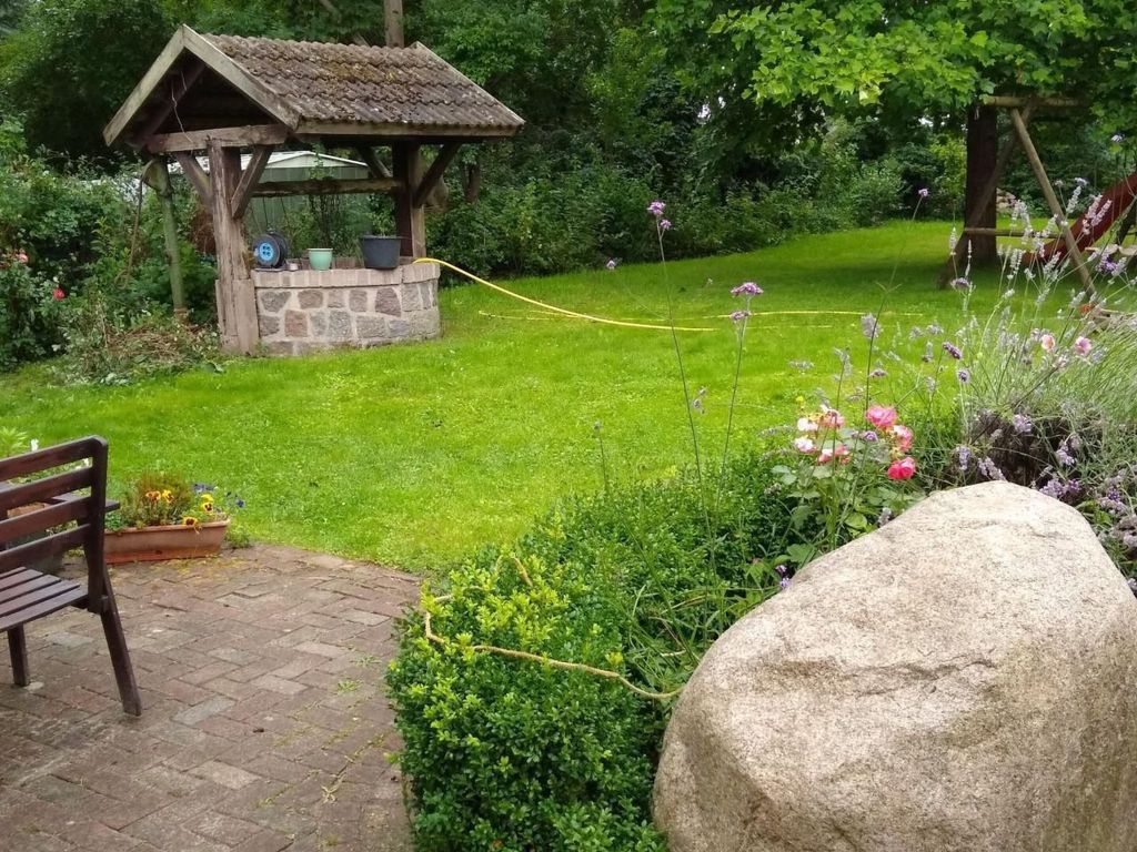 Kleine Ferienwohnung in Groß Mohrdorf mit Terras