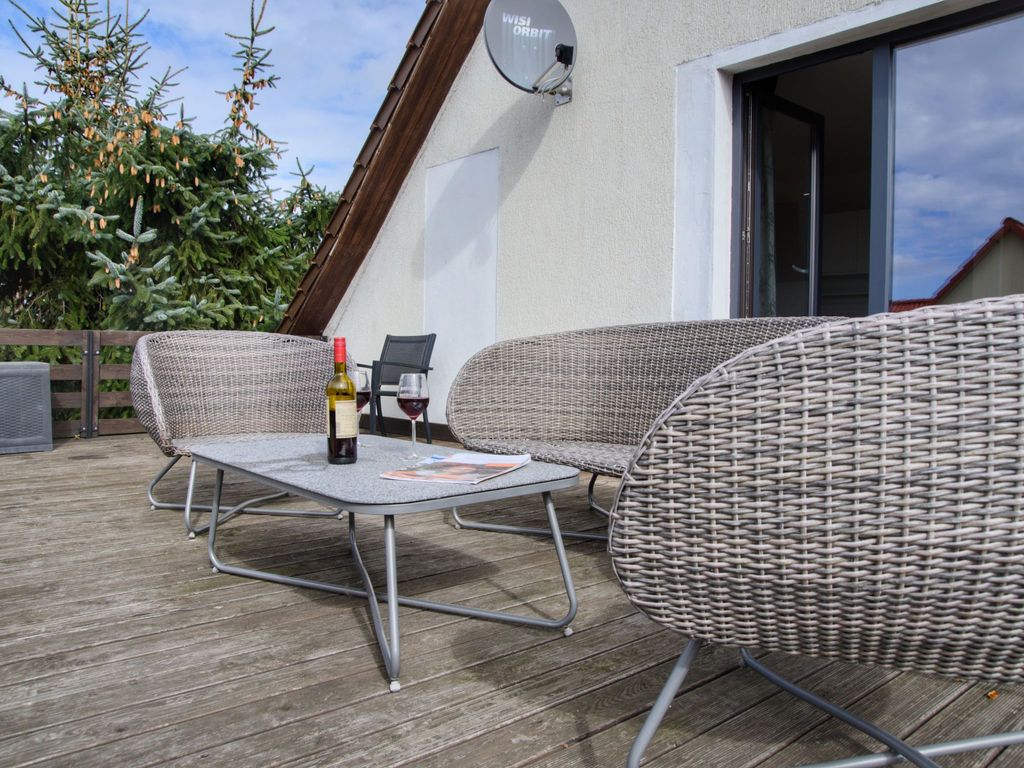 Wohnung in Mönkebude mit Terrasse und Grill
