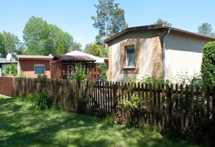 Bild in Alt-Schadow mit Grill und Terrasse