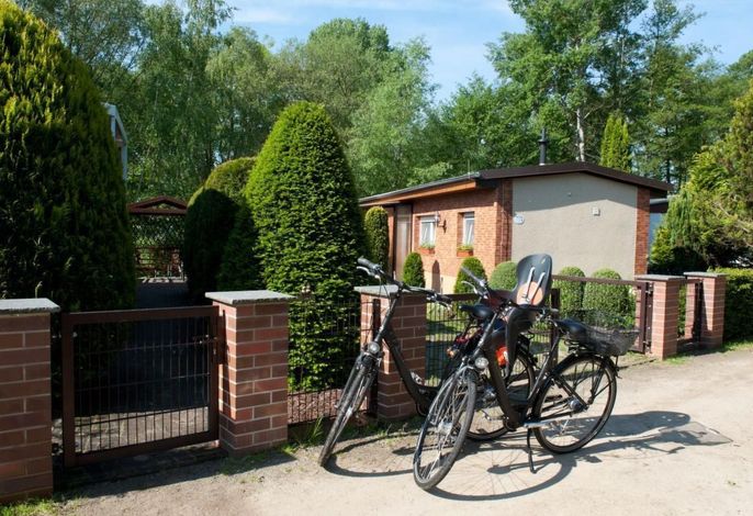 in Alt-Schadow mit Grill und Terrasse